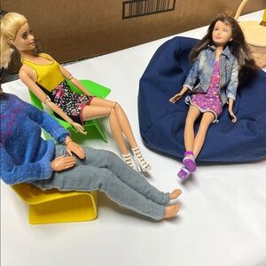 Doll Chairs + Beanbag
(Dolls not included)